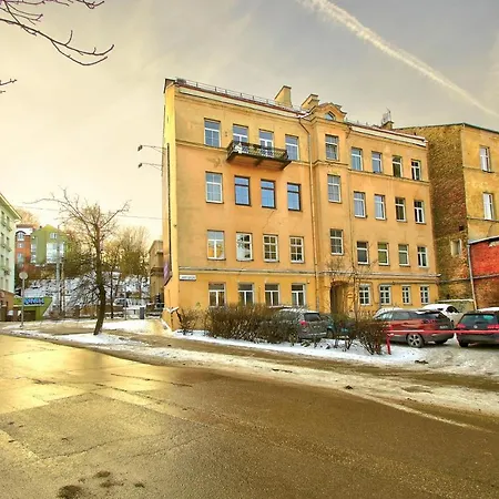 Romantic Center In Old Town Апартаменты *